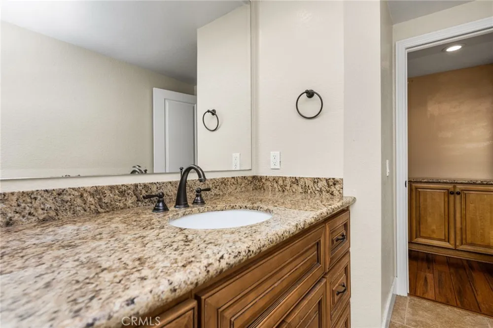 1771 Del Prado Pomona, CA 91768