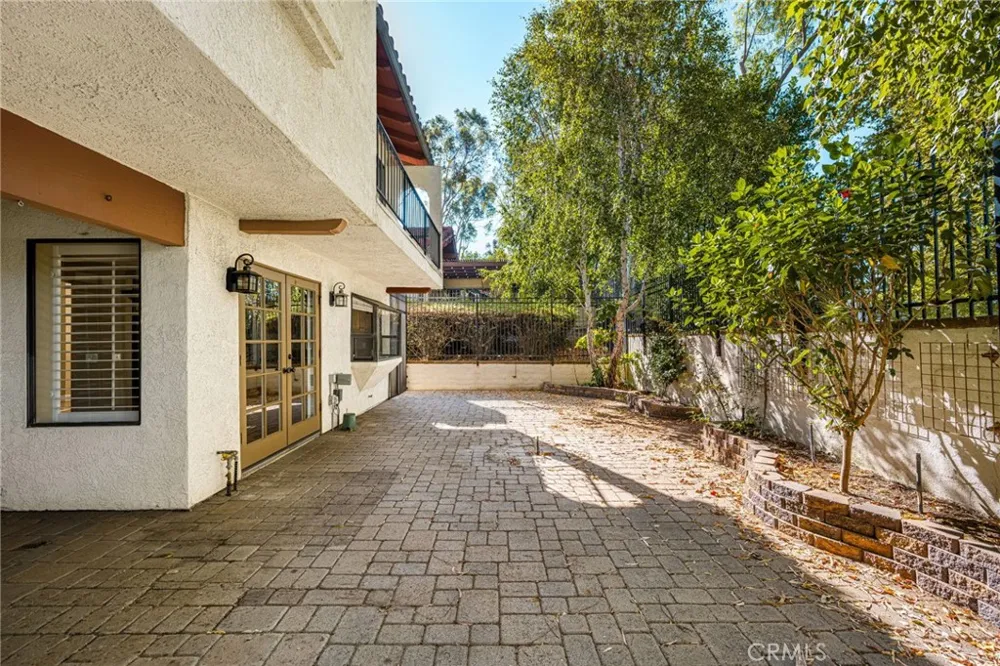 1771 Del Prado Pomona, CA 91768