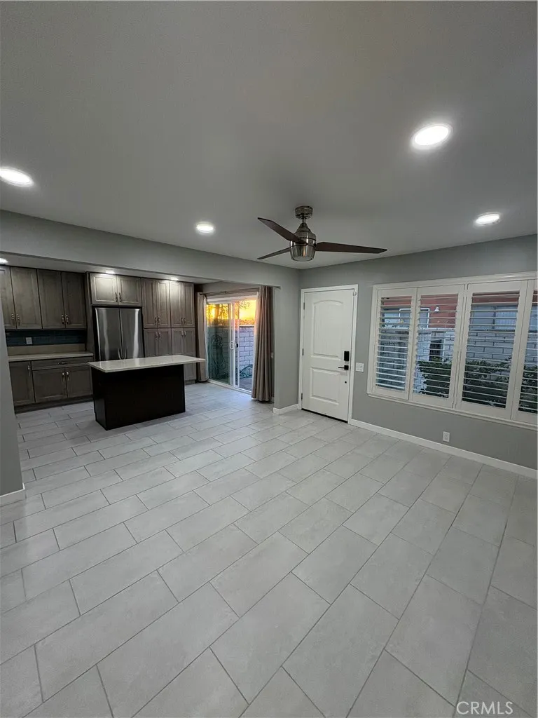 2119 Eveningside Drive West Covina, CA 91792
