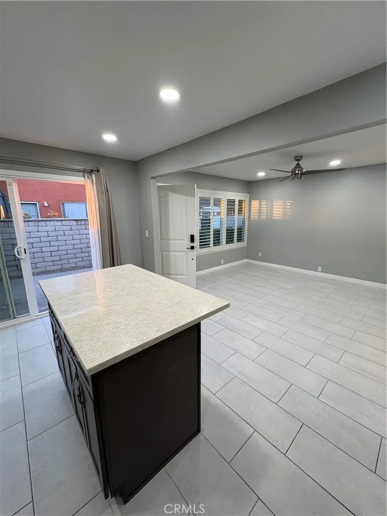 2119 Eveningside Drive West Covina, CA 91792