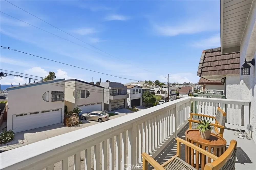 2026 Hillcrest Drive Hermosa Beach, CA 90254