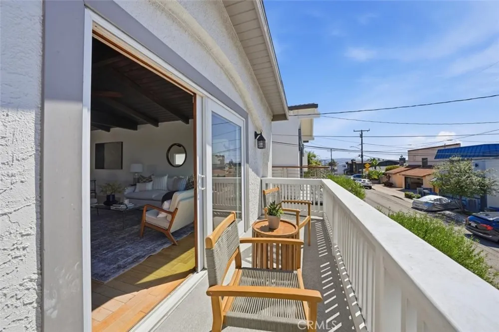 2026 Hillcrest Drive Hermosa Beach, CA 90254