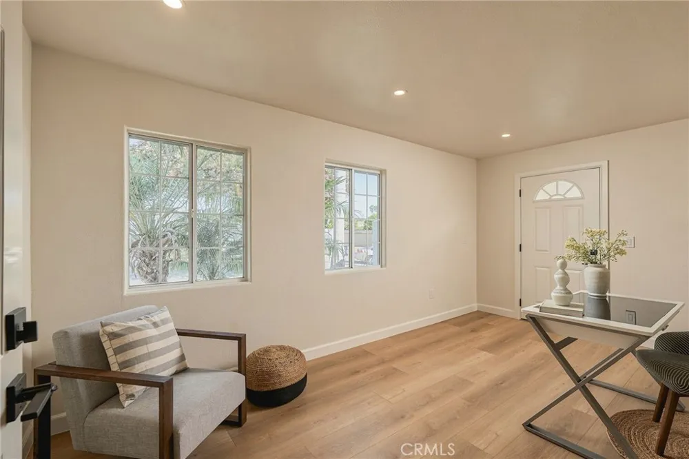 18001 Gulf Huntington Beach, CA 92646