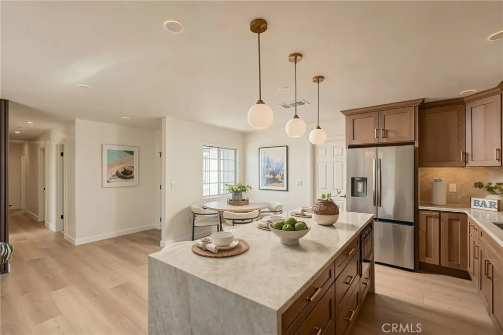 18001 Gulf Huntington Beach, CA 92646