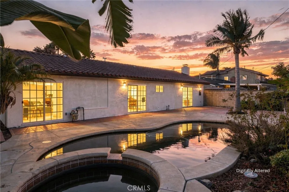 18001 Gulf Huntington Beach, CA 92646