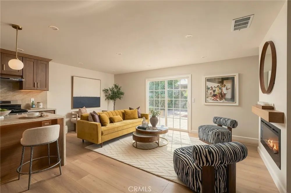 18001 Gulf Huntington Beach, CA 92646