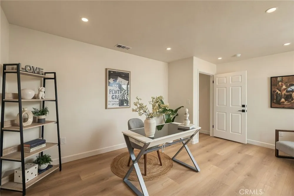 18001 Gulf Huntington Beach, CA 92646