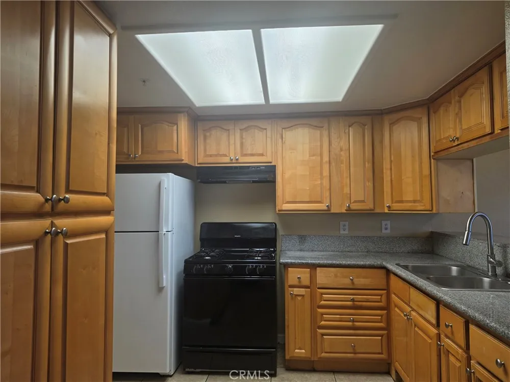 1614 S Campus Avenue #I Ontario, CA 91761