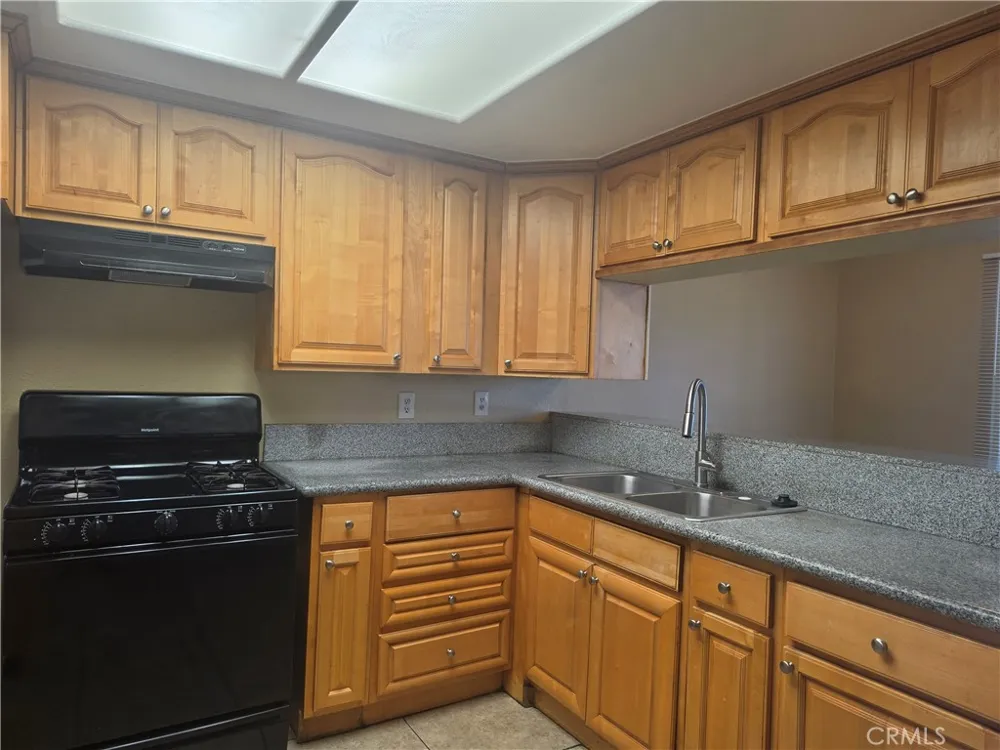 1614 S Campus Avenue #I Ontario, CA 91761