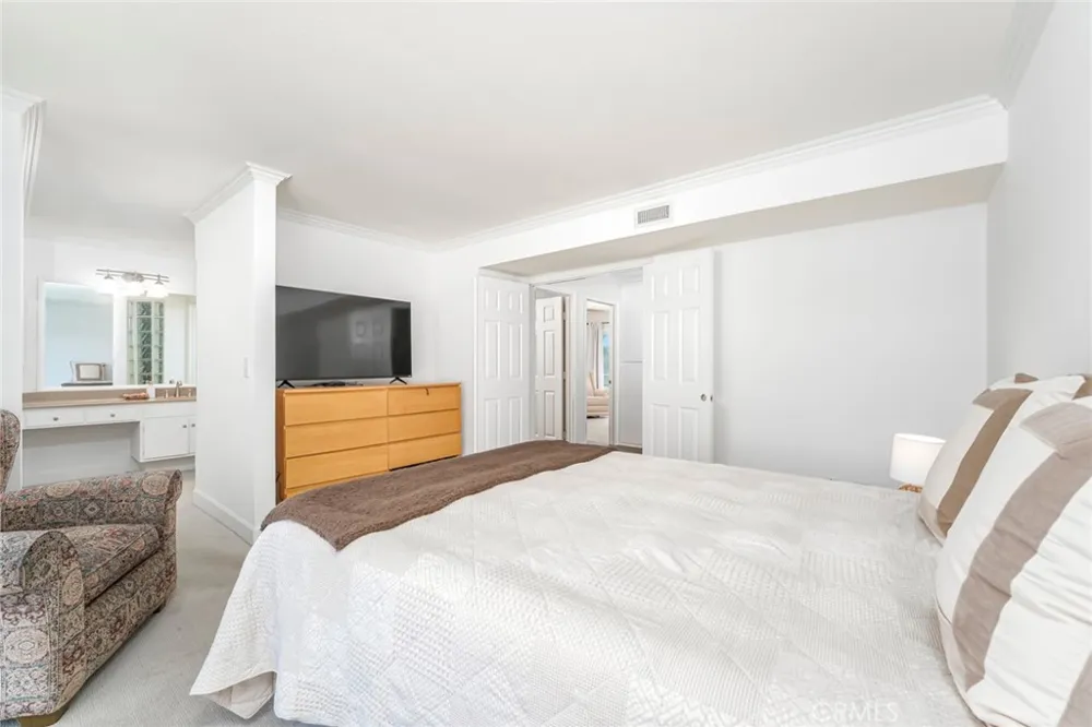 24686 Venablo Mission Viejo, CA 92691