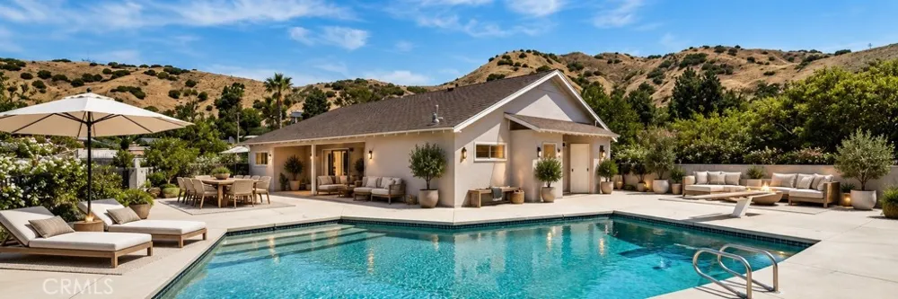 8471 Vine Valley Los Angeles, CA 91352
