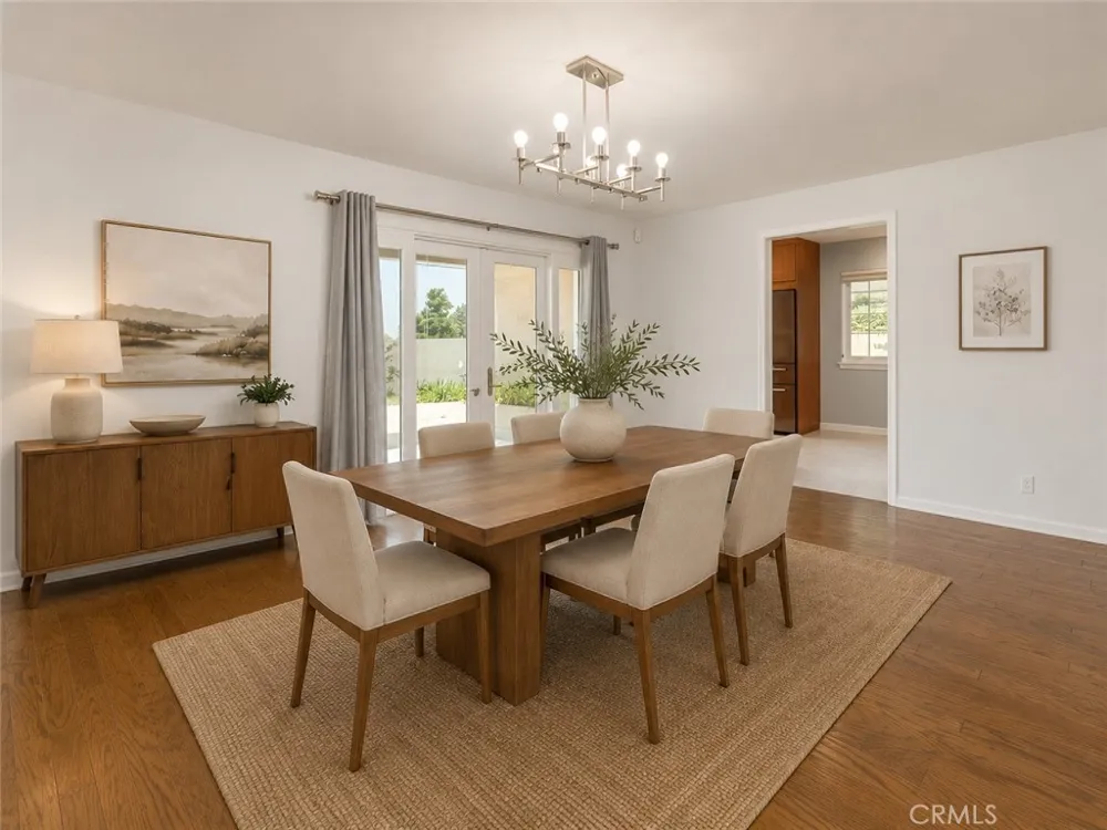 8471 Vine Valley Los Angeles, CA 91352