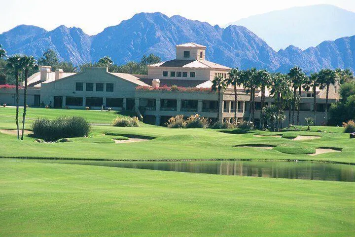 348 Vista Royale Drive Palm Desert, CA 92211