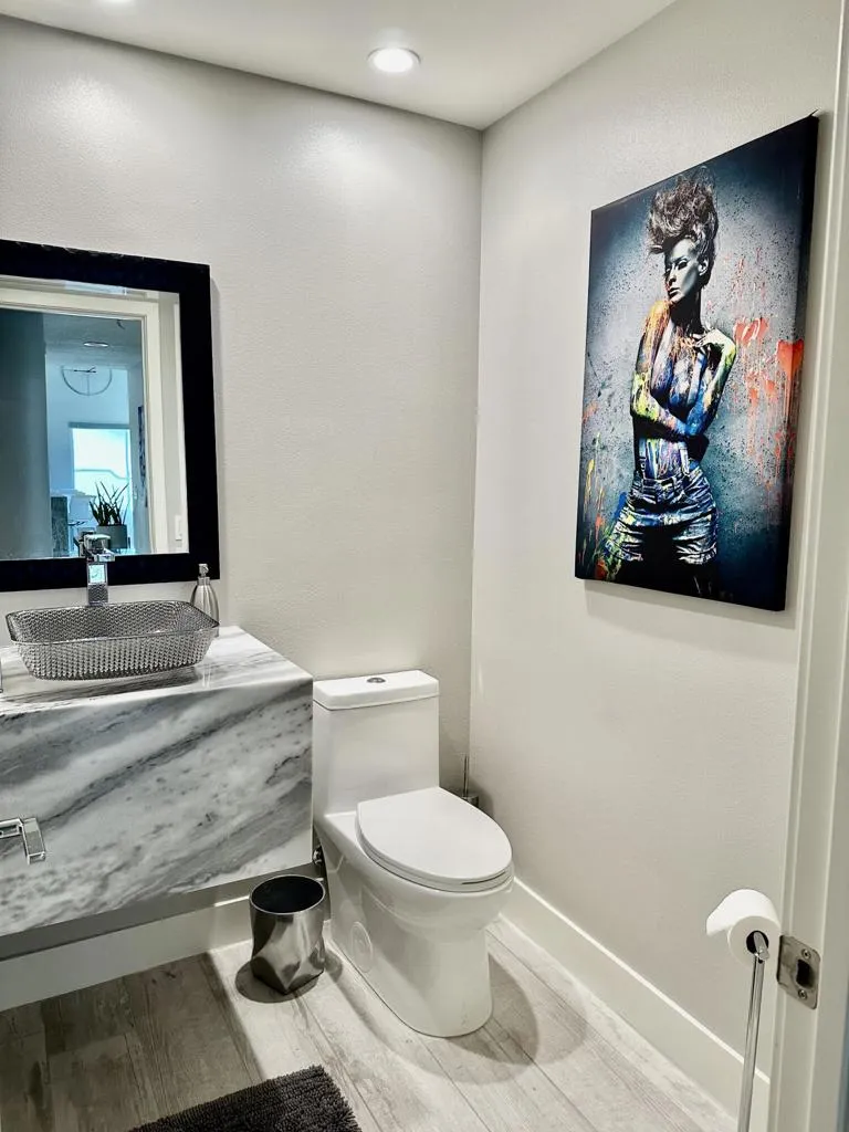 348 Vista Royale Drive Palm Desert, CA 92211