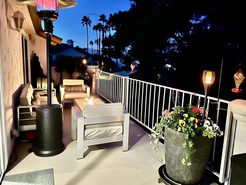 348 Vista Royale Drive Palm Desert, CA 92211