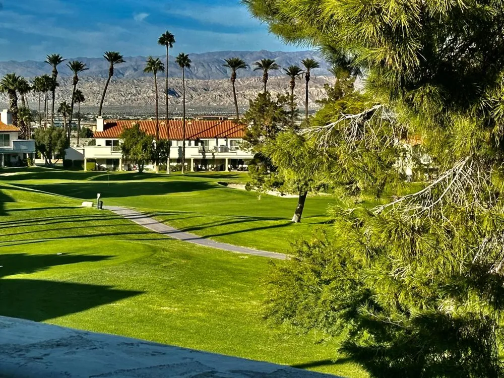 348 Vista Royale Drive Palm Desert, CA 92211