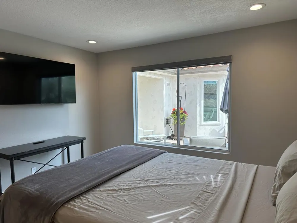 348 Vista Royale Drive Palm Desert, CA 92211