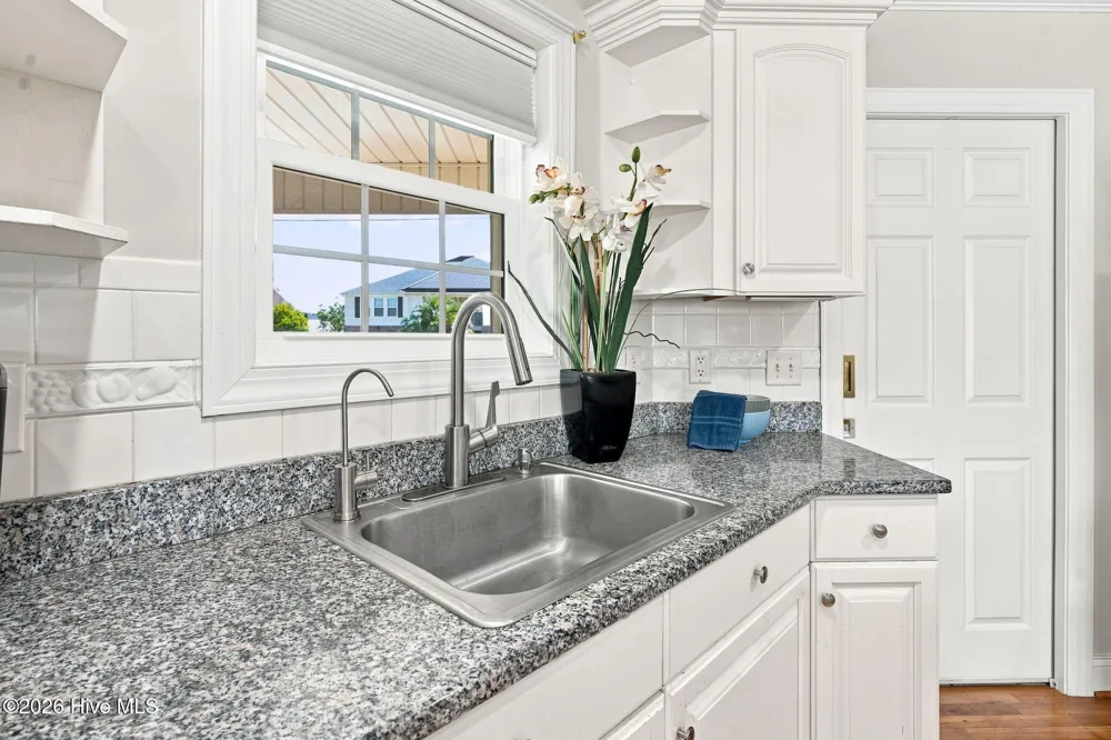 512 Shell Drive Kure Beach, NC 28449