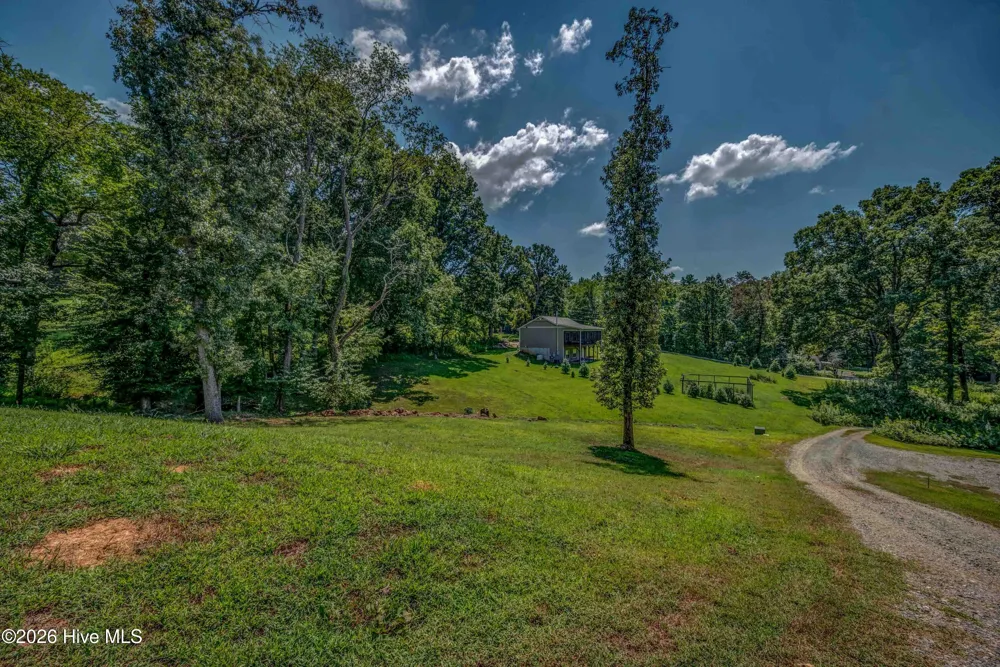 90 Paisley Pass Hayesville, NC 28904