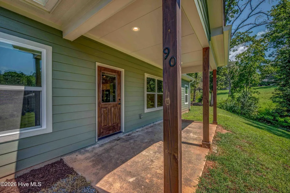 90 Paisley Pass Hayesville, NC 28904
