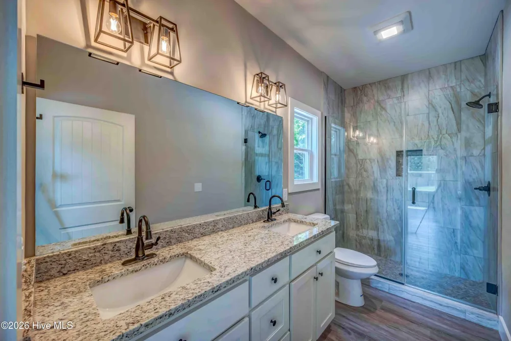 90 Paisley Pass Hayesville, NC 28904