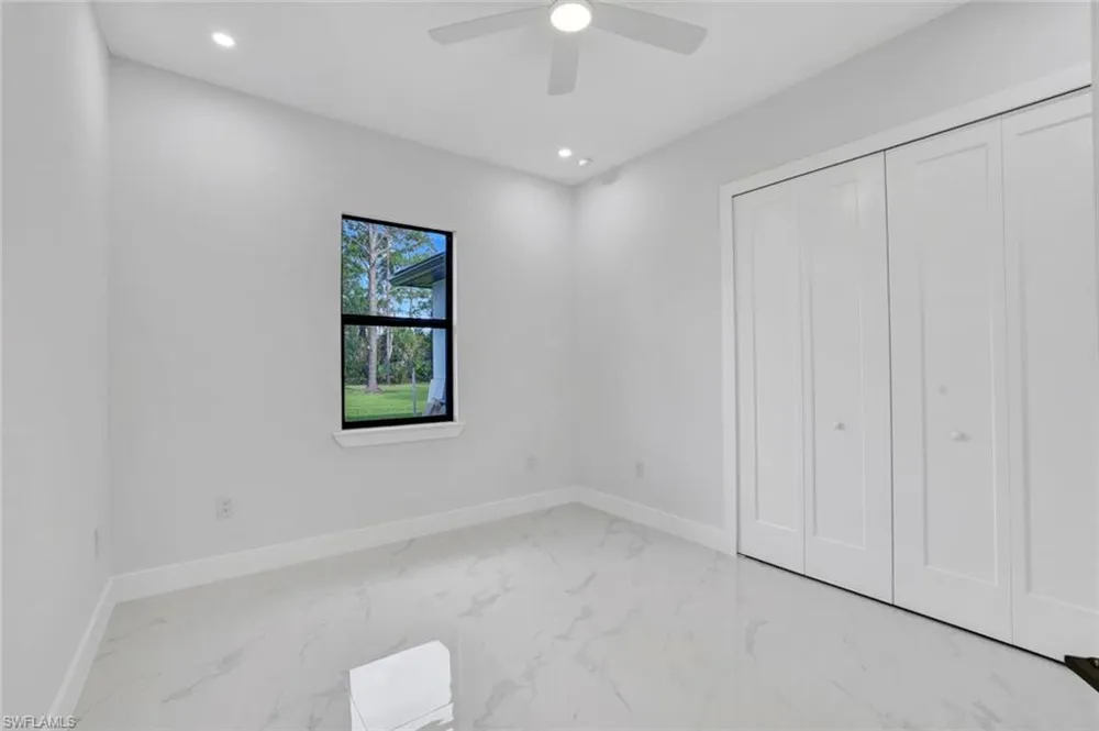 169 18th Avenue NW Naples, FL 34120