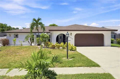 6829 Carmelle Drive