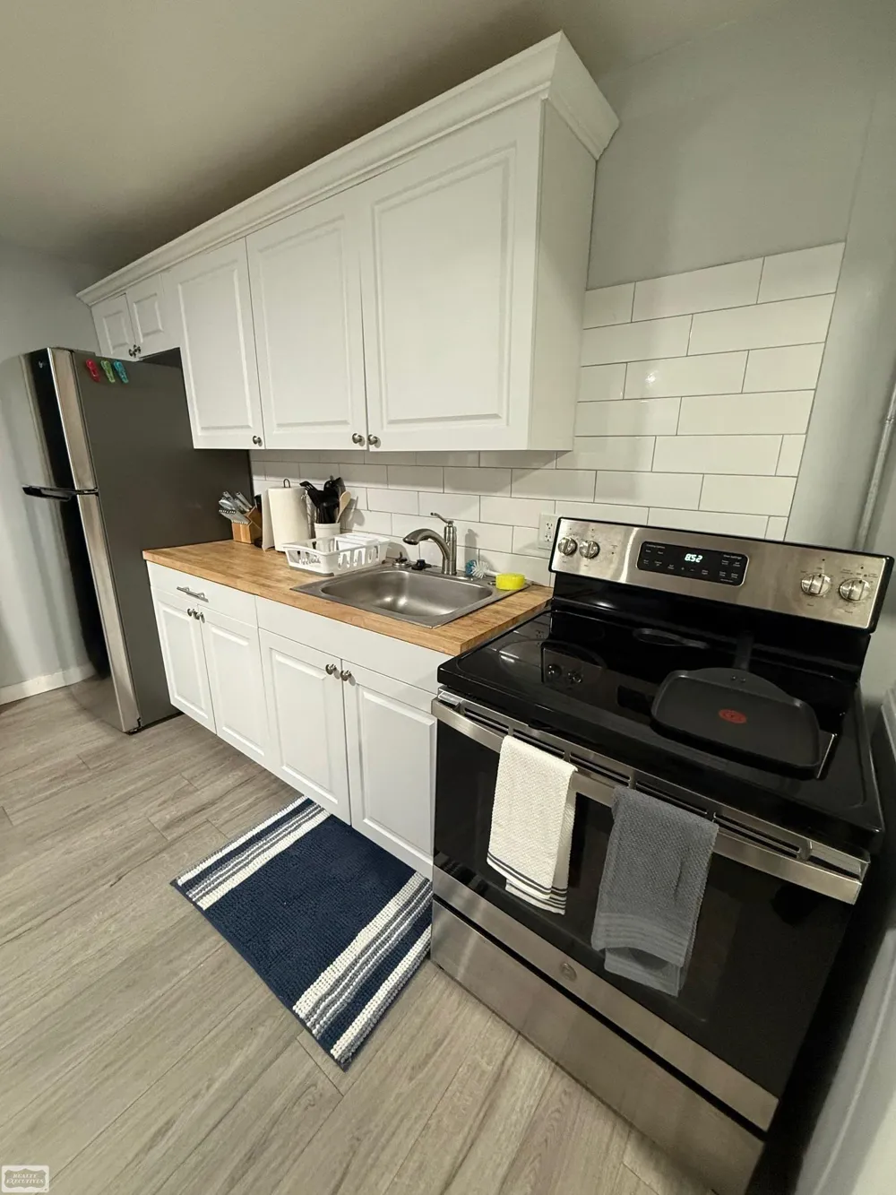 32860 Mecosta Court Westland City, MI 48168