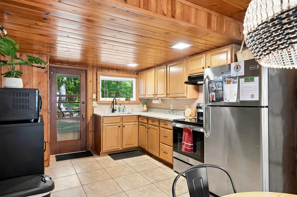 7674 Ladd Drive Clearwater Township, MI 49676