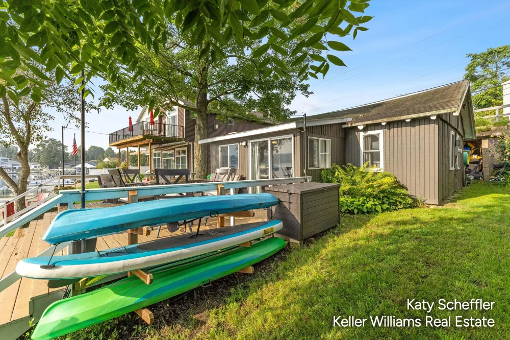 11678 Maywood Drive NE Algoma Township, MI 49345