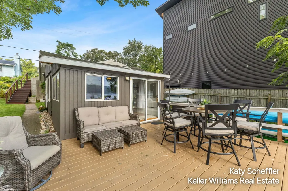 11678 Maywood Drive NE Algoma Township, MI 49345