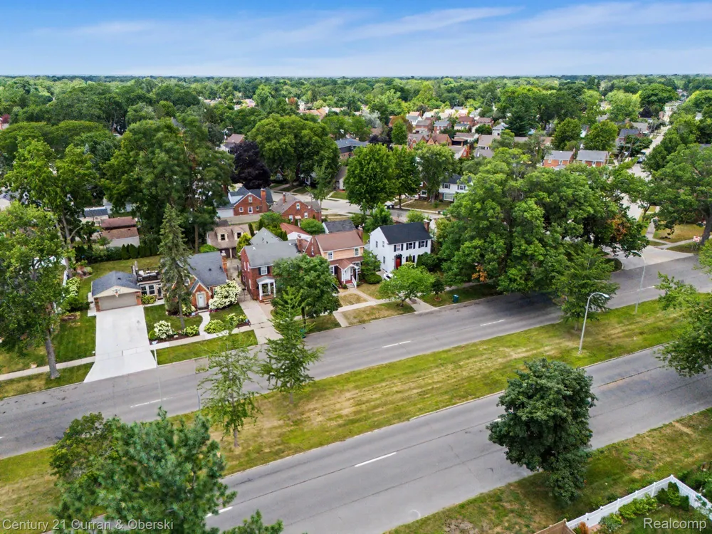 19036 Outer Drive Dearborn City, MI 48128