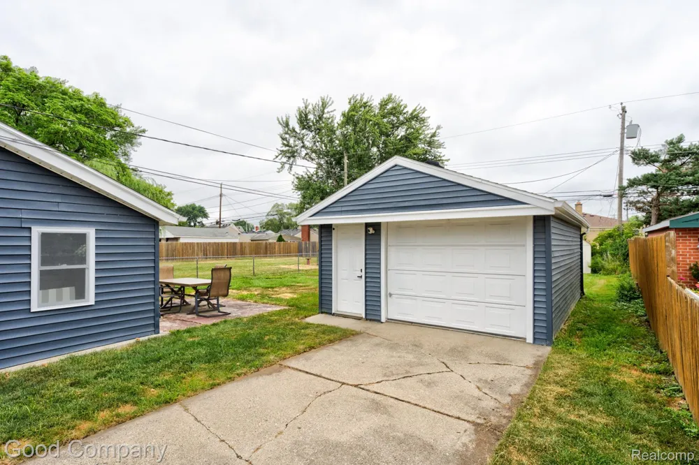 22131 Fresard Street St Clair Shores City, MI 48080