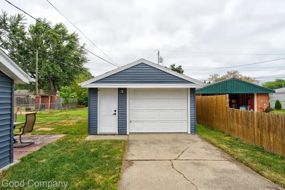 22131 Fresard Street St Clair Shores City, MI 48080