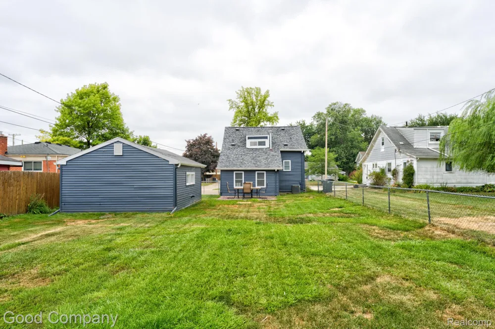 22131 Fresard Street St Clair Shores City, MI 48080