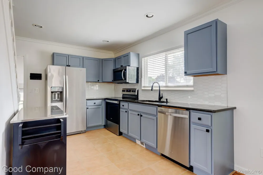 22131 Fresard Street St Clair Shores City, MI 48080