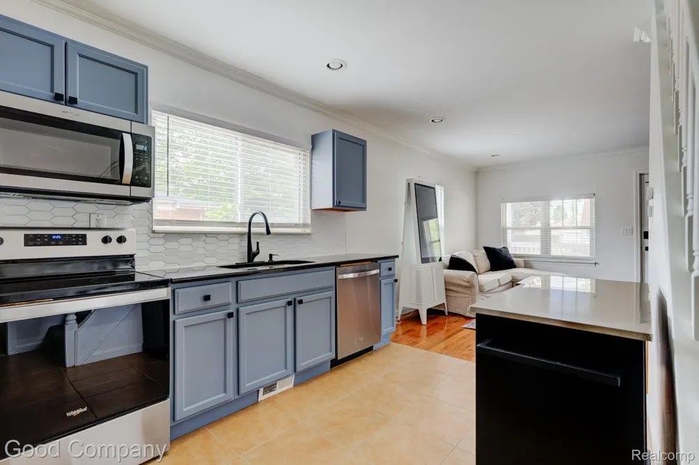 22131 Fresard Street St Clair Shores City, MI 48080