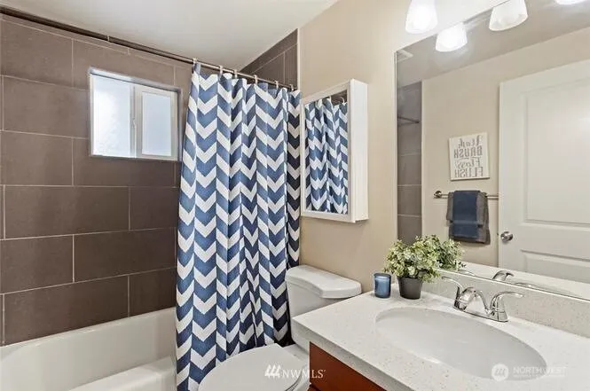 2327 NE 86th Street Seattle, WA 98115