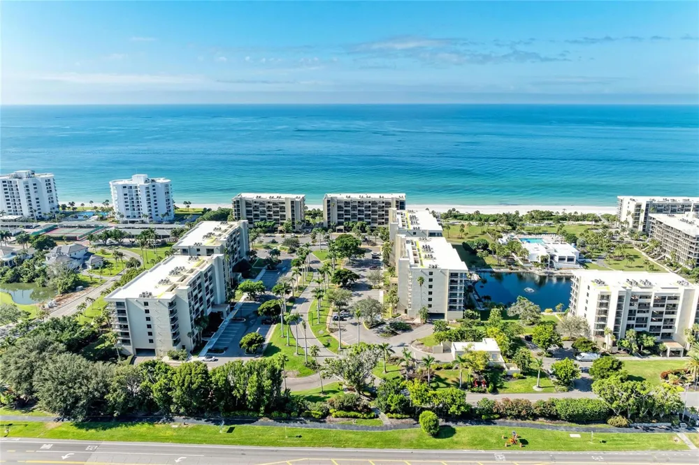 1055 GULF OF MEXICO DRIVE #301 Longboat Key, FL 34228