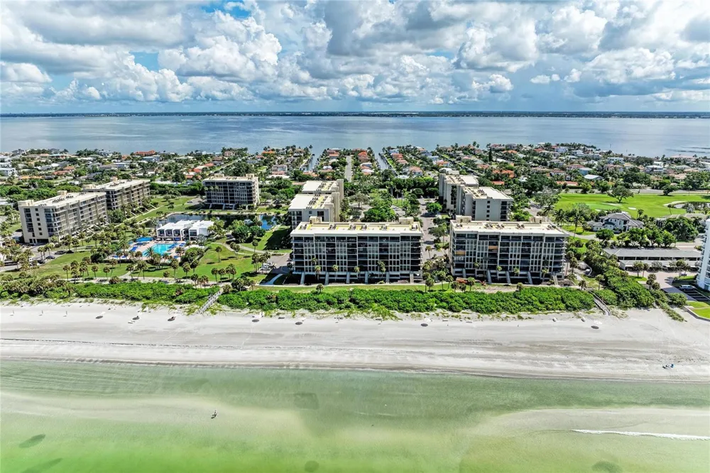 1055 GULF OF MEXICO DRIVE #301 Longboat Key, FL 34228