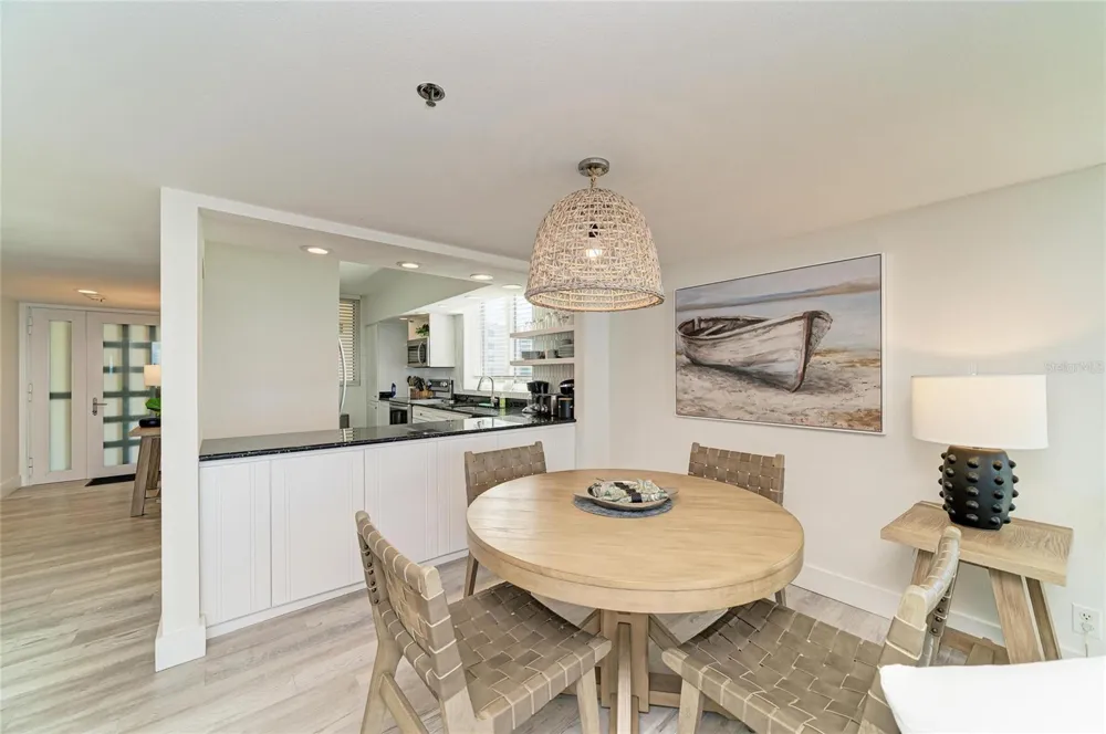 1055 GULF OF MEXICO DRIVE #301 Longboat Key, FL 34228