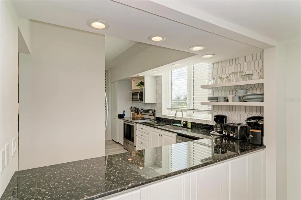 1055 GULF OF MEXICO DRIVE #301 Longboat Key, FL 34228