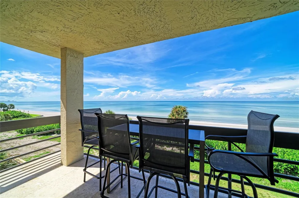 1055 GULF OF MEXICO DRIVE #301 Longboat Key, FL 34228