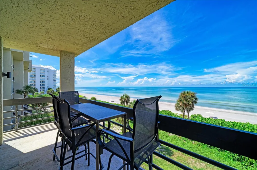 1055 GULF OF MEXICO DRIVE #301 Longboat Key, FL 34228