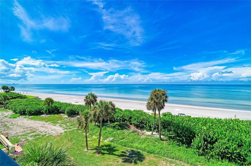 1055 GULF OF MEXICO DRIVE #301 Longboat Key, FL 34228