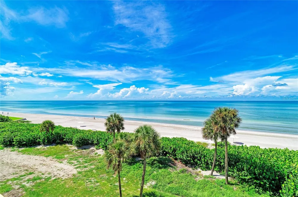 1055 GULF OF MEXICO DRIVE #301 Longboat Key, FL 34228