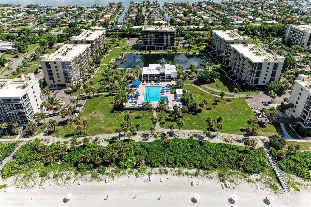 1055 GULF OF MEXICO DRIVE #301 Longboat Key, FL 34228