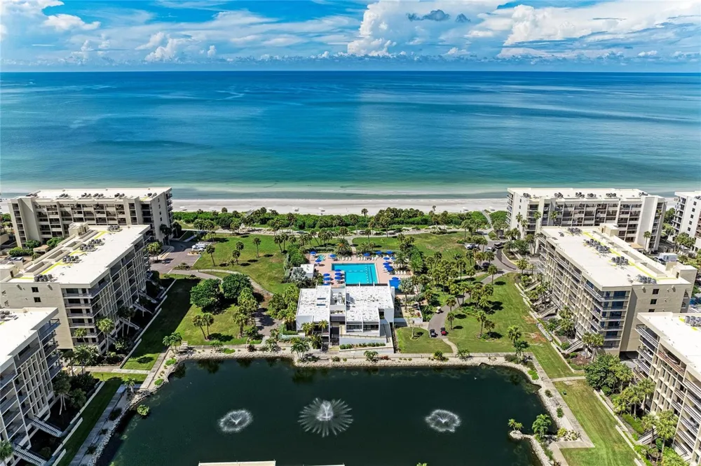 1055 GULF OF MEXICO DRIVE #301 Longboat Key, FL 34228