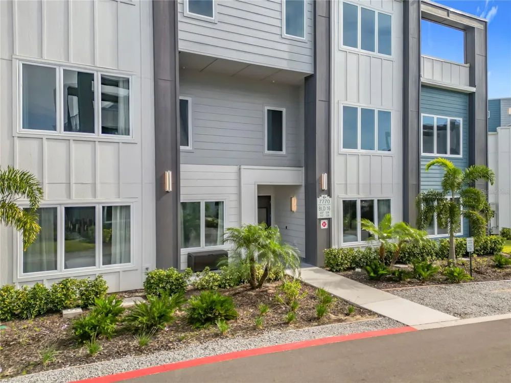 7770 SANDY RIDGE DRIVE #139 Kissimmee, FL 34747