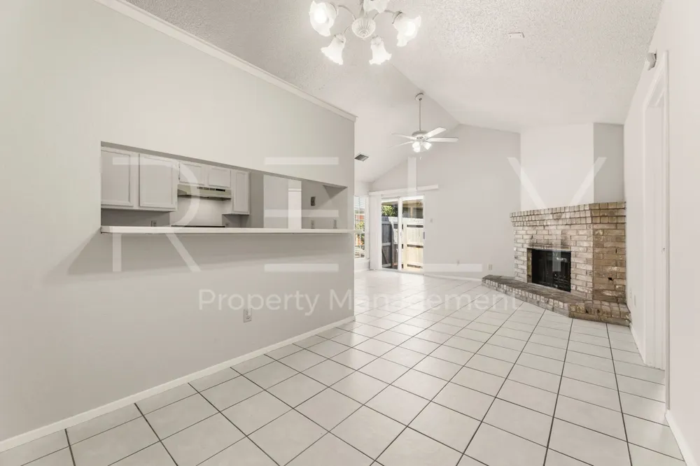 409 Greenlawn Boulevard Round Rock, TX 78664